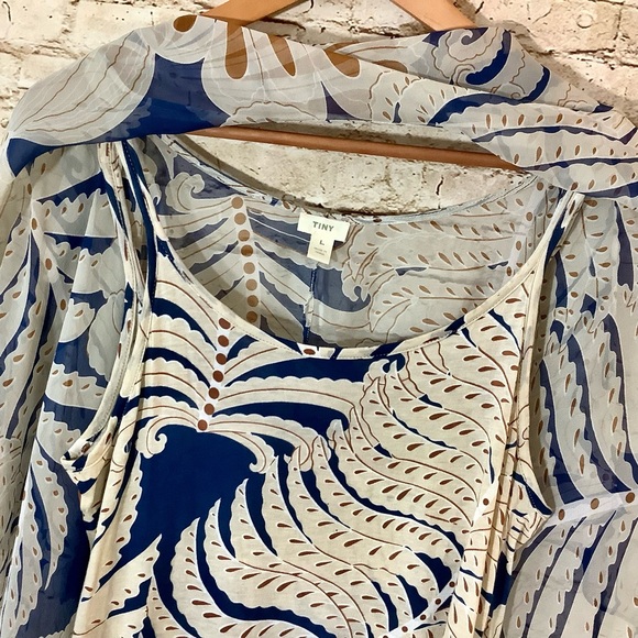 Anthropologie Tiny Sheer Layered Blue and Cream Floral Top Large - Picture 4 of 5